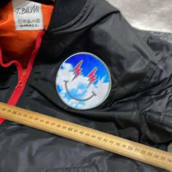 (N) J. Balvin Men's Bomber Jacket Sizes S(2), M(1) 2022 Jose Tour BN WOT Black - Picture 11 of 13